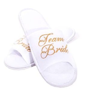 Alandra Gifts Slip on, engelsk text ”Team Bride”, spa tofflor, unisex, vuxna, en storlek, vit 5060007255488