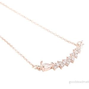 Ancaria Kvist med Klara Stenar Halsband, Guld 7350106552037 Ancaria Kvist med Klara Stenar Halsband, Guld 7350106552037